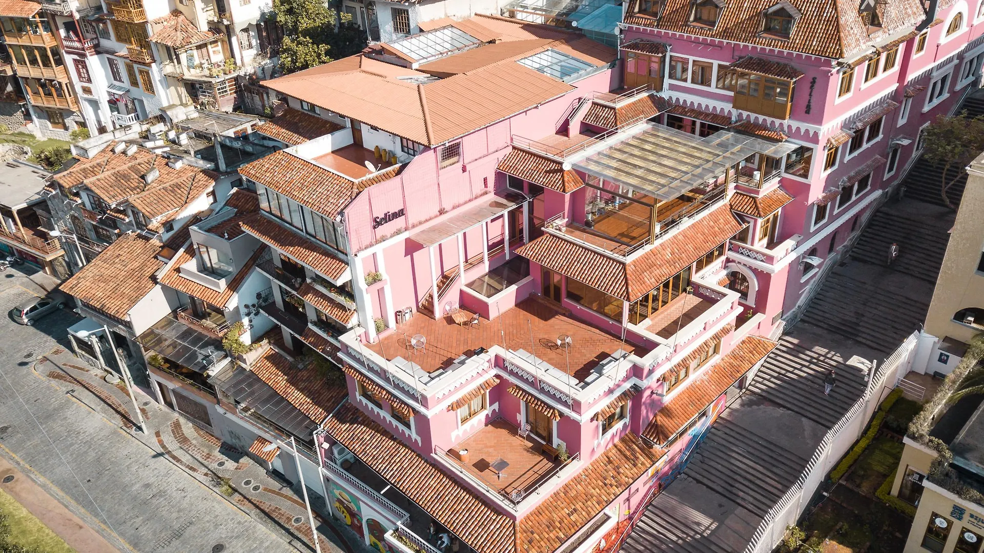 Socialtel Cuenca Hotel