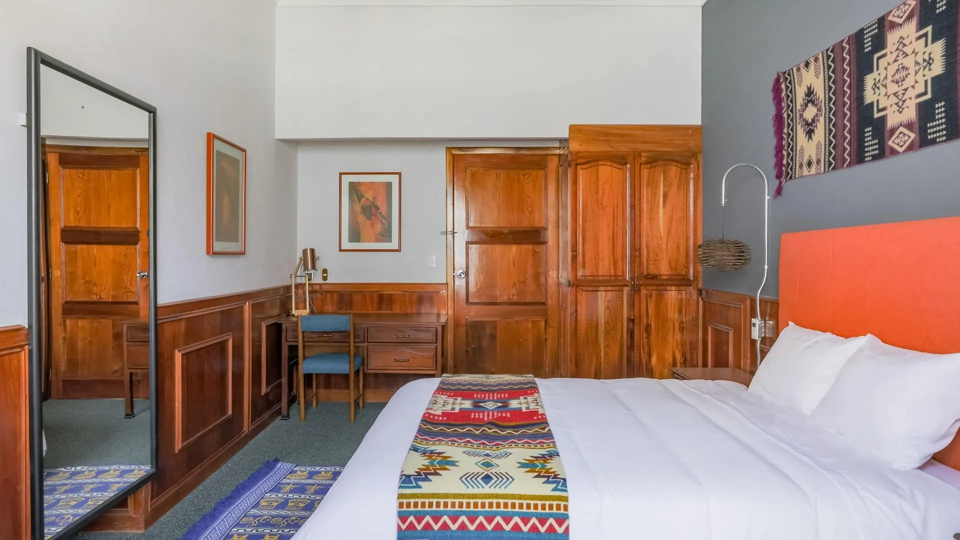 Socialtel Cuenca Hotel